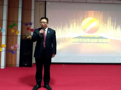 場面火爆 ！重慶公學舉行初一招生活動