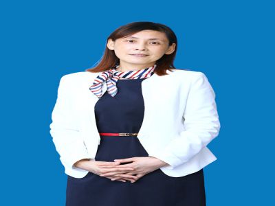 袁利平：遠(yuǎn)恒佳學(xué)校小學(xué)部校長，中學(xué)高級(jí)教師，重慶市數(shù)學(xué)學(xué)科名師、重慶市教師培訓(xùn)專家團(tuán)隊(duì)成員、重慶市骨干教師，獲重慶市政府頒發(fā)的教學(xué)成果獎(jiǎng)、國家級(jí)課題研究一等獎(jiǎng)、重慶市優(yōu)課一等獎(jiǎng)
